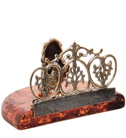 Народные промыслы AM-1514 Фигурка «Визитница Лев со щитом» (латунь, янтарь)