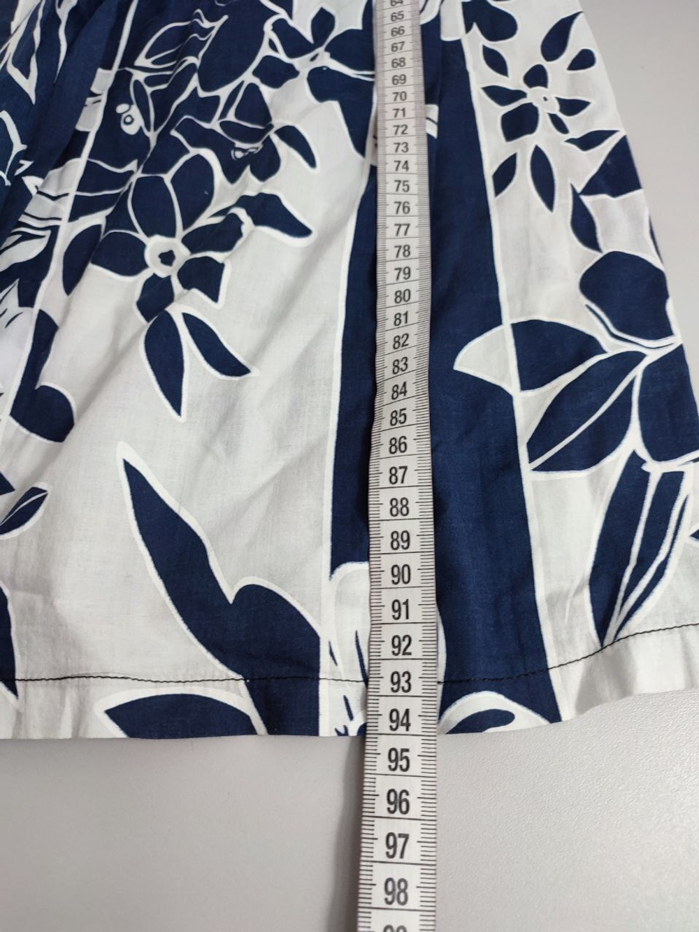 Платье Tasarinni красивое 42 размер