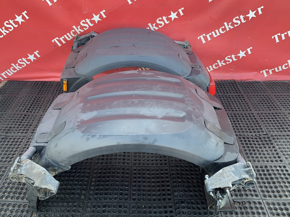 Комплект крыльев задних 2021г