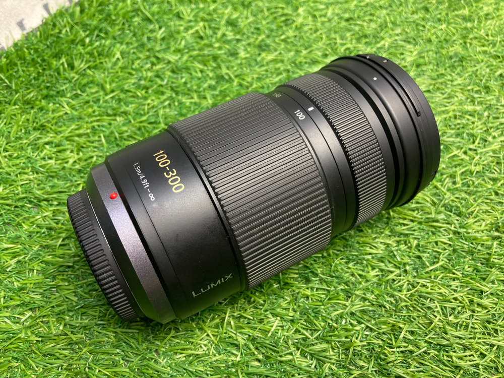 Panasonic 100-300mm 4.0-5.6 O.I.S Lumix G Vario