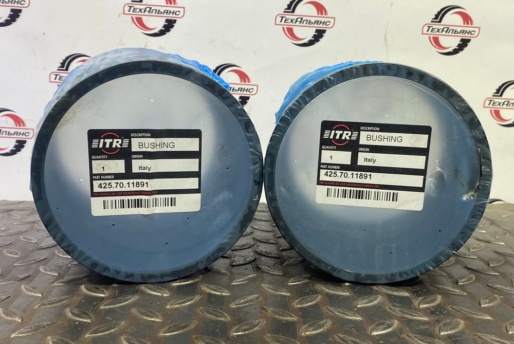 Втулка 425-70-11891