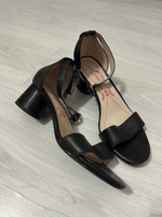 Босоножки Pierre Cardin, размер 38
