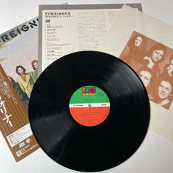Винтажная виниловая пластинка LP Foreigner (Japan 1977) (Obi) At War With The World