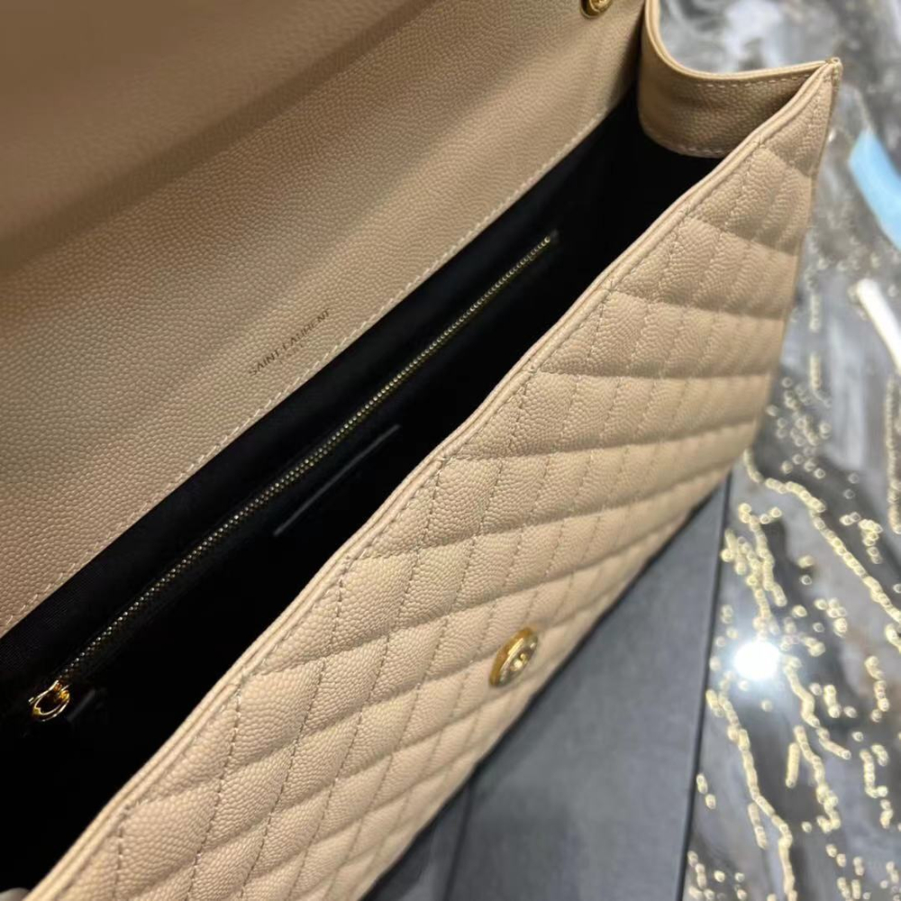 Saint Laurent Envelope Bag 31 cm