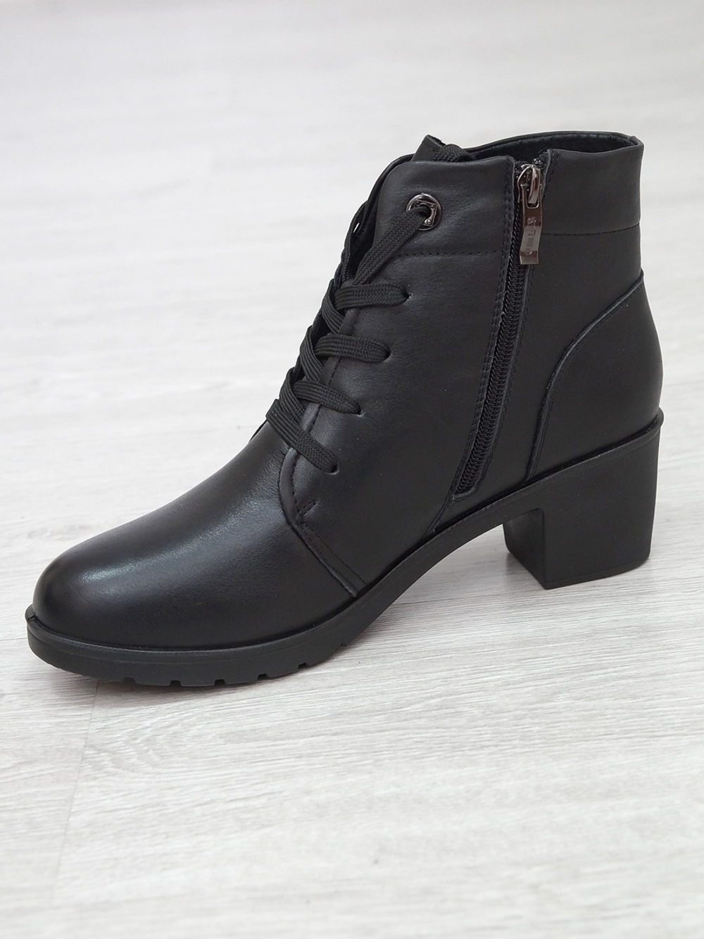 Ботинки женские демисезонные