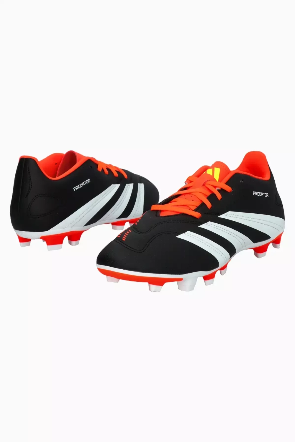 Бутсы adidas Predator Club FxG