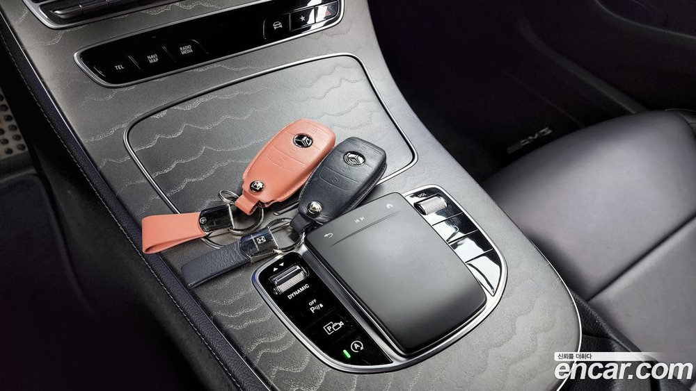 Mercedes-Benz E-Class W213 E350 4MATIC AMG Line (11.2020)