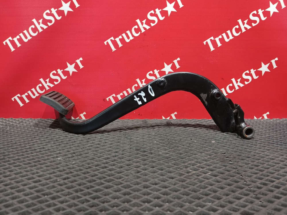 Педаль сцепления 2020г.