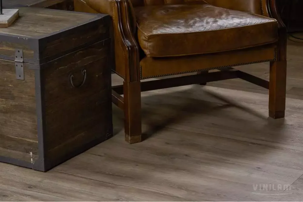 Ceramo Vinilam XXL Glue Дуб Женева, 4,27 м²