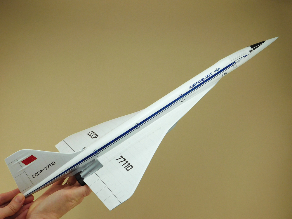 Модель самолета Ту-144 (М1:100, Аэрофлот СССР-77110)