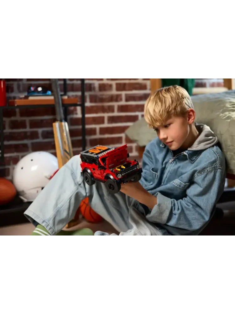 Конструктор Technic 42213 Внедорожник Ford Bronco