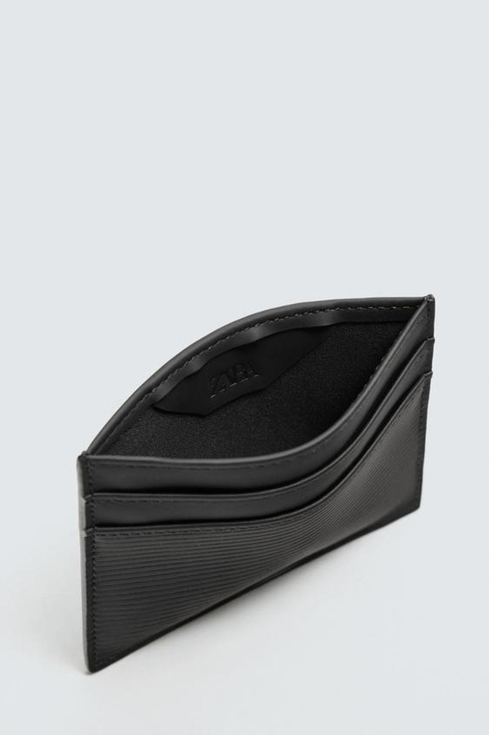 ZARA ПРОРЕЗИНЕННЫЙ КОШЕЛЕК ДЛЯ КАРТ, ЧЕРНЫЙ