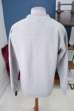 Джемпер Primark  с принтом 44 размер