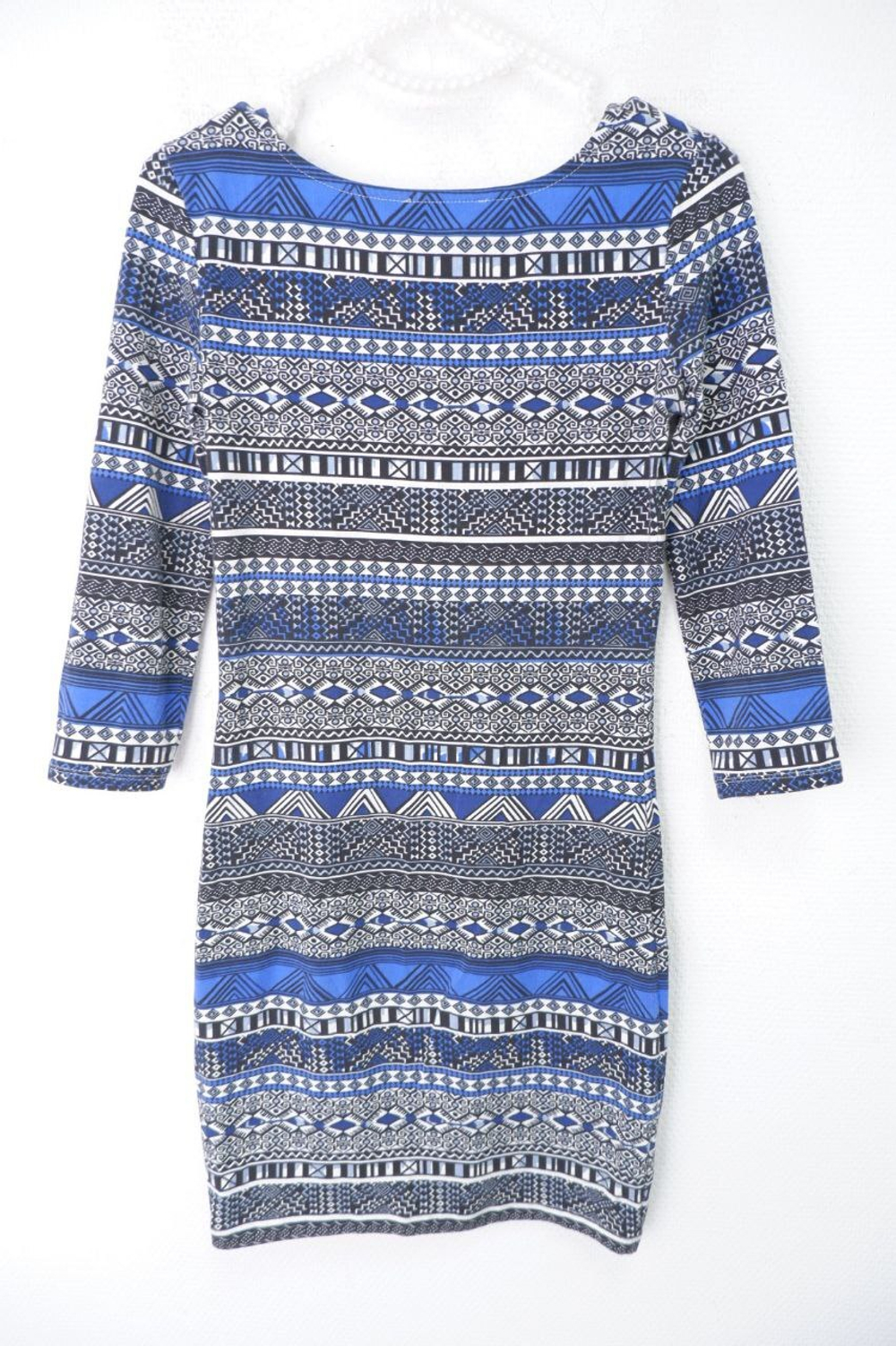 Платье Reserved красивое 42 размер