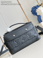 Louis Vuitton Steamer East West Wearable Wallet