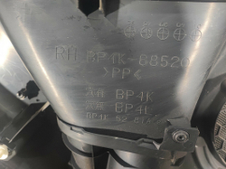 Обшивка двери задней правой (дверная карта) Mazda 3 (BK) 06-09 Б/У Оригинал BP4K68520