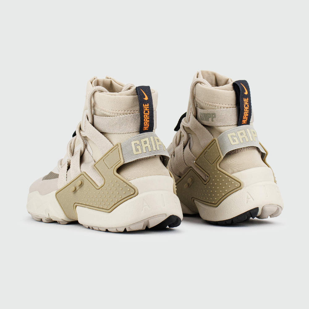 Кроссовки Nike Air Huarache Gripp Wmns Desert Ash