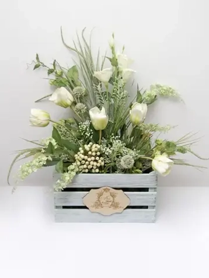 Композиция в ящике "Гортензия"