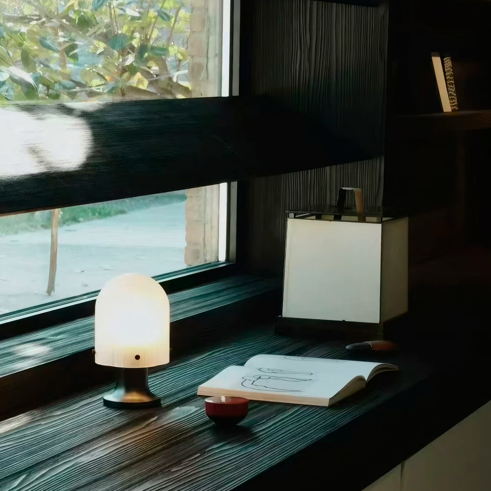 Настольный дизайнерский светильник Seine Portable by GUBI