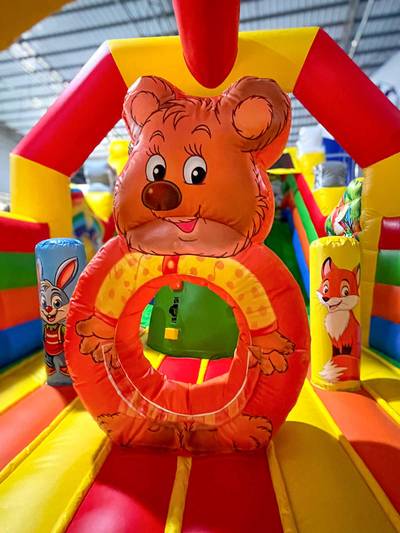 Коммерческий надувной батут «Добрая русская сказка 3», 8*4*5 м.