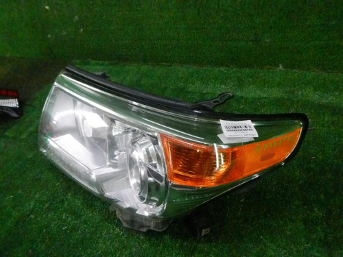 Фара левая Toyota Land Cruiser 200 (2012-2015) ксенон