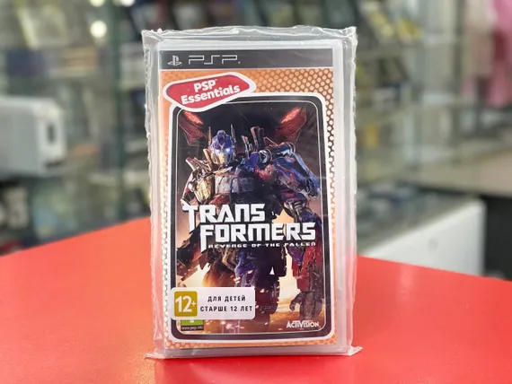 PSP Transformers Revenge of the Fallen ULES-01286 (Английская версия, Новый)