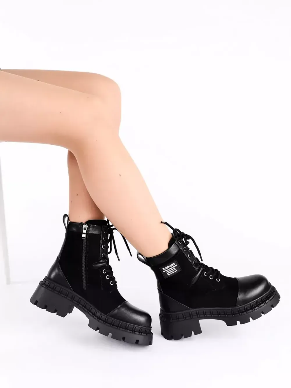 Ботинки женские