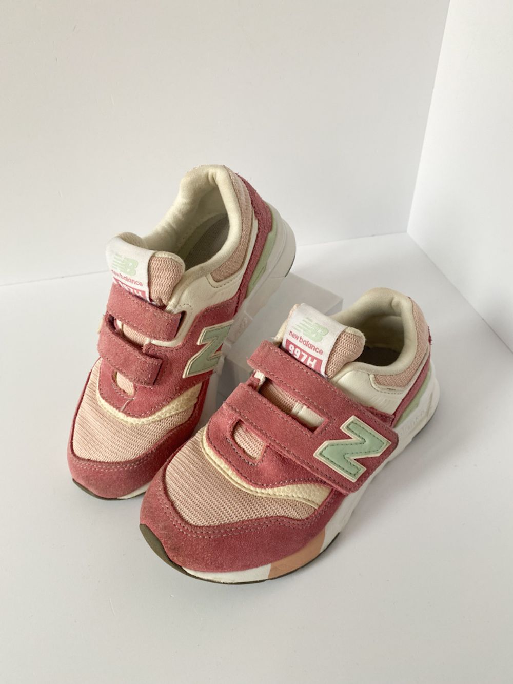 Кроссовки New Balance, 29