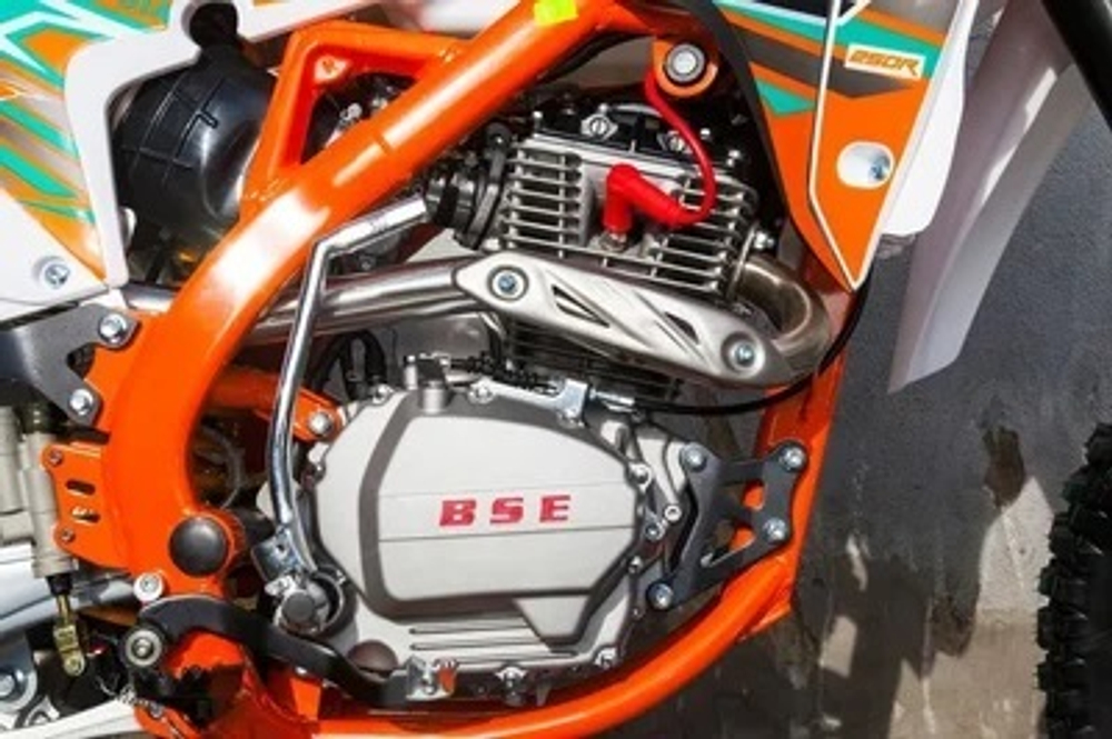 Мотоцикл кроссовый эндуро BSE Z6 2.0