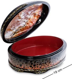 ШК-17/ 4 Шкатулка «Хозяйка леса» исп. Ермакова