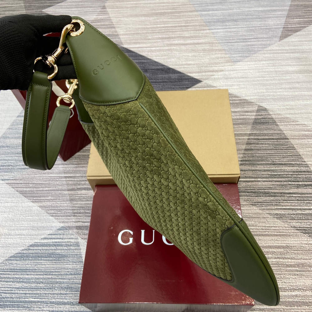 Gucci B Medium Shoulder Bag 49 cm
