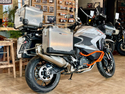 KTM 1290 Super Adventure S (2023)
