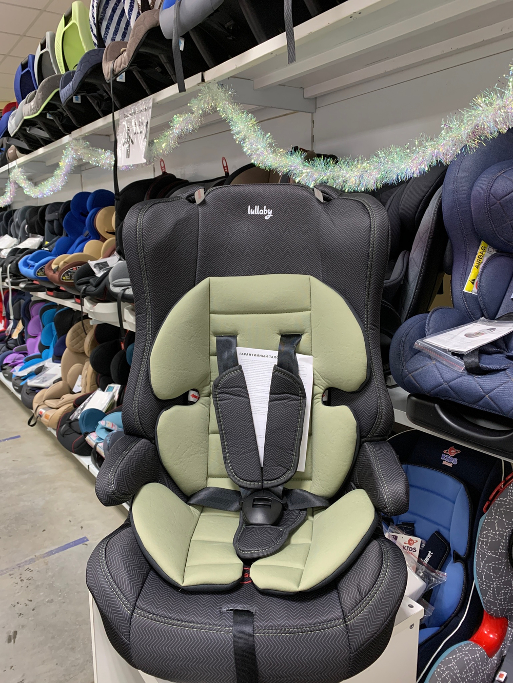 Автокресло 513 RF (Lullaby) ПК (01. BLACK+BLACK ЗИГЗАГ)