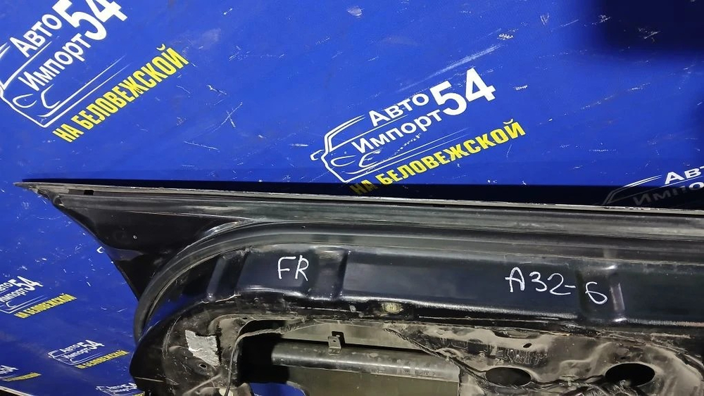 Дверь передняя правая NISSAN CEFIRO 1994