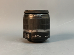 Canon 600D Kit 18-55mm 3.5-5.6 IS 12.000 кадров