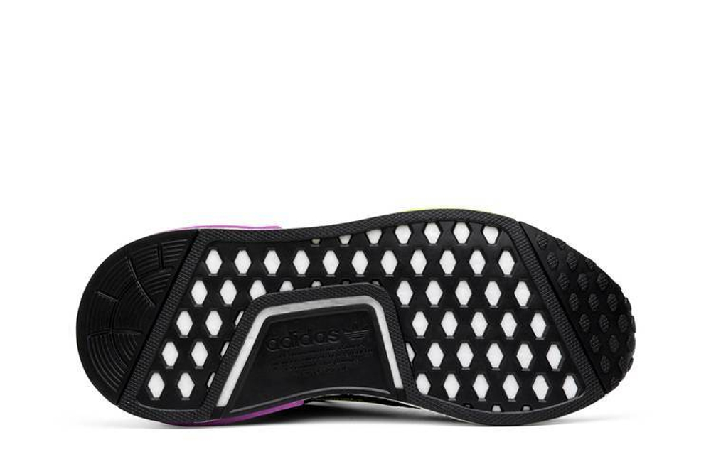 Кроссовки Adidas Originals Nmd_R1 Core Black Shock Purple