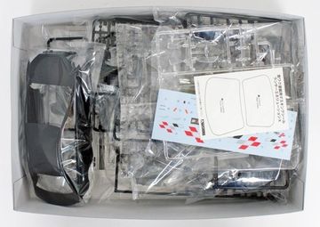 Сборная модель 1/24 Aoshima Mitsubishi Lancer Evolution X CZ4A '07 Ralliart