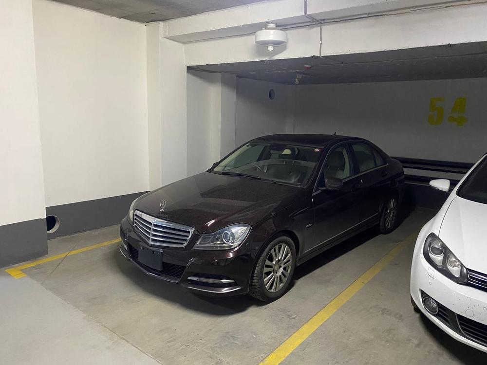 Mercedes-Benz C200, 2011