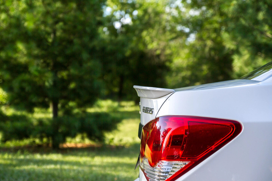 Лип спойлер Chevrolet Cruze (черный глянец)