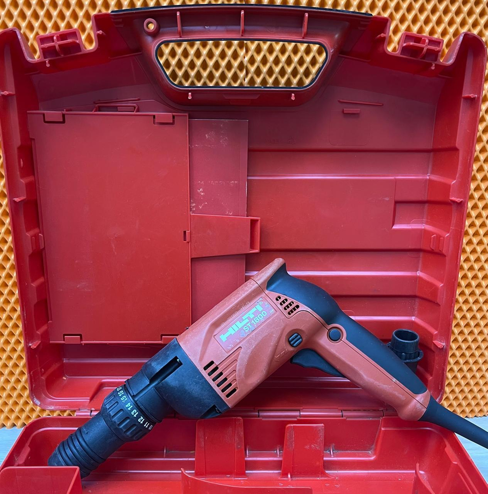Универсальный шуруповерт Hilti ST 1800