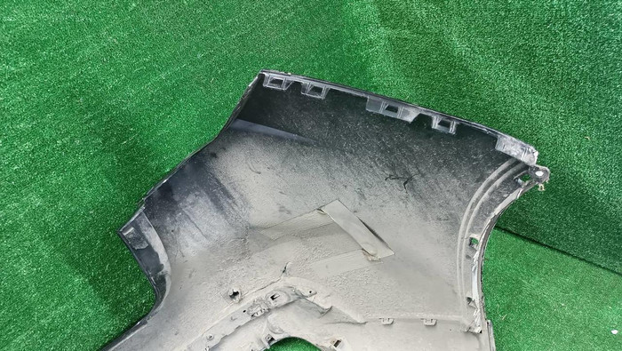 Бампер задний Maserati Levante (2016-2020)