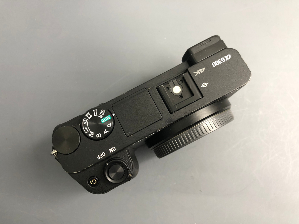 Sony A6300 (22 кадра)