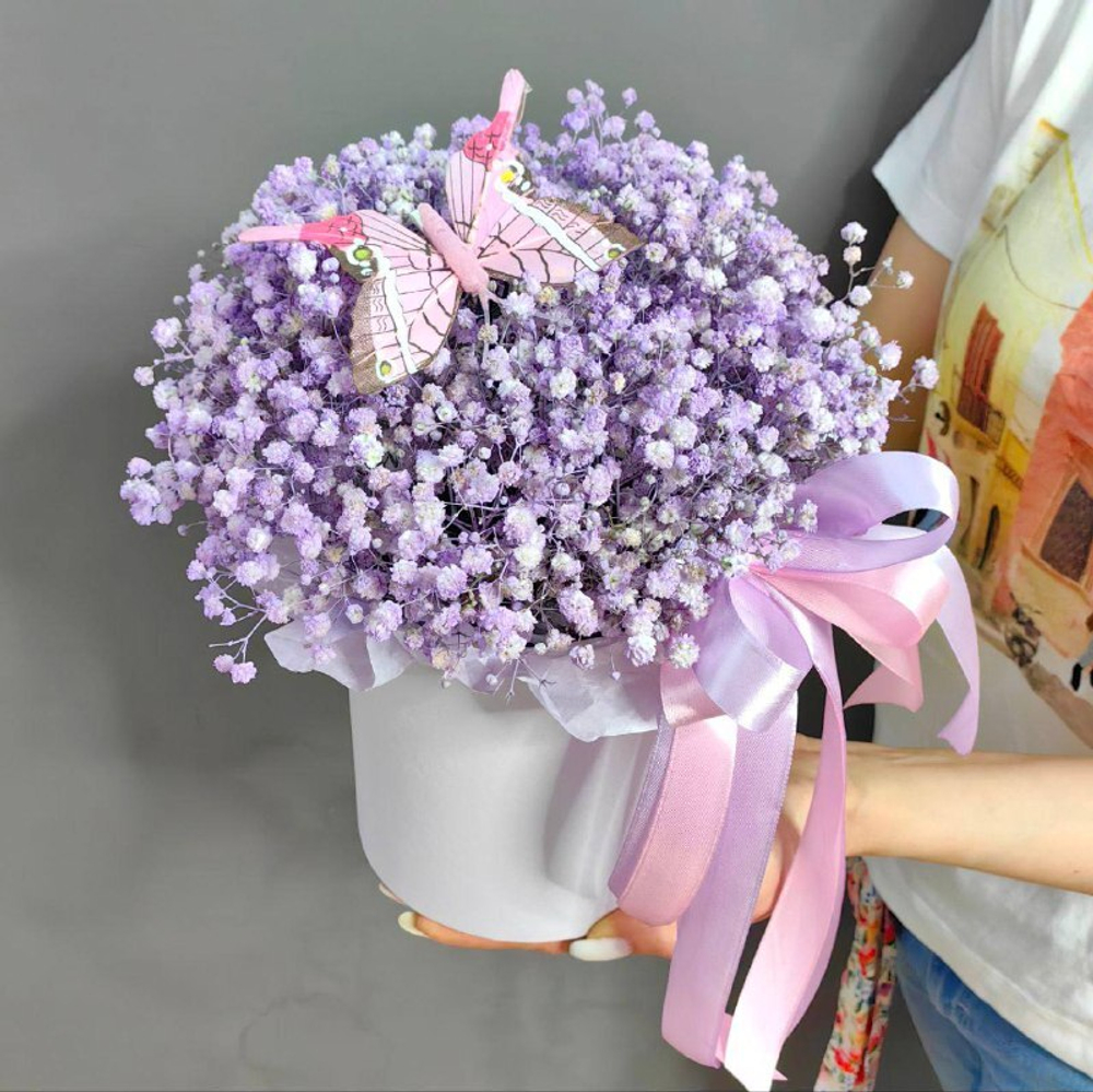 Композиция с сиреневой гипсофилой