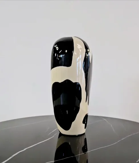 Ваза Blake Vase B