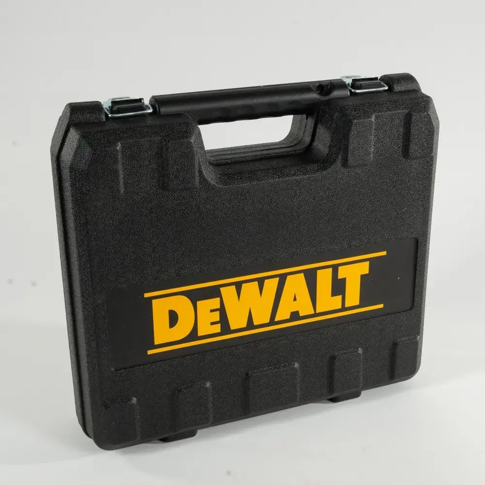 DeWalt Дрель-шуруповерт, 18 В, 60 Нм, 2 АКБ