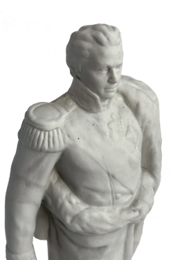 Фарфоровая статуэтка полководца М. И. Кутузова. Артель «Керамик». СССР. 1940–1950-е гг.