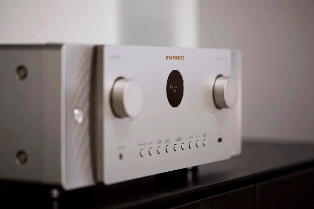 AV-ресивер Marantz Cinema 60 Silver