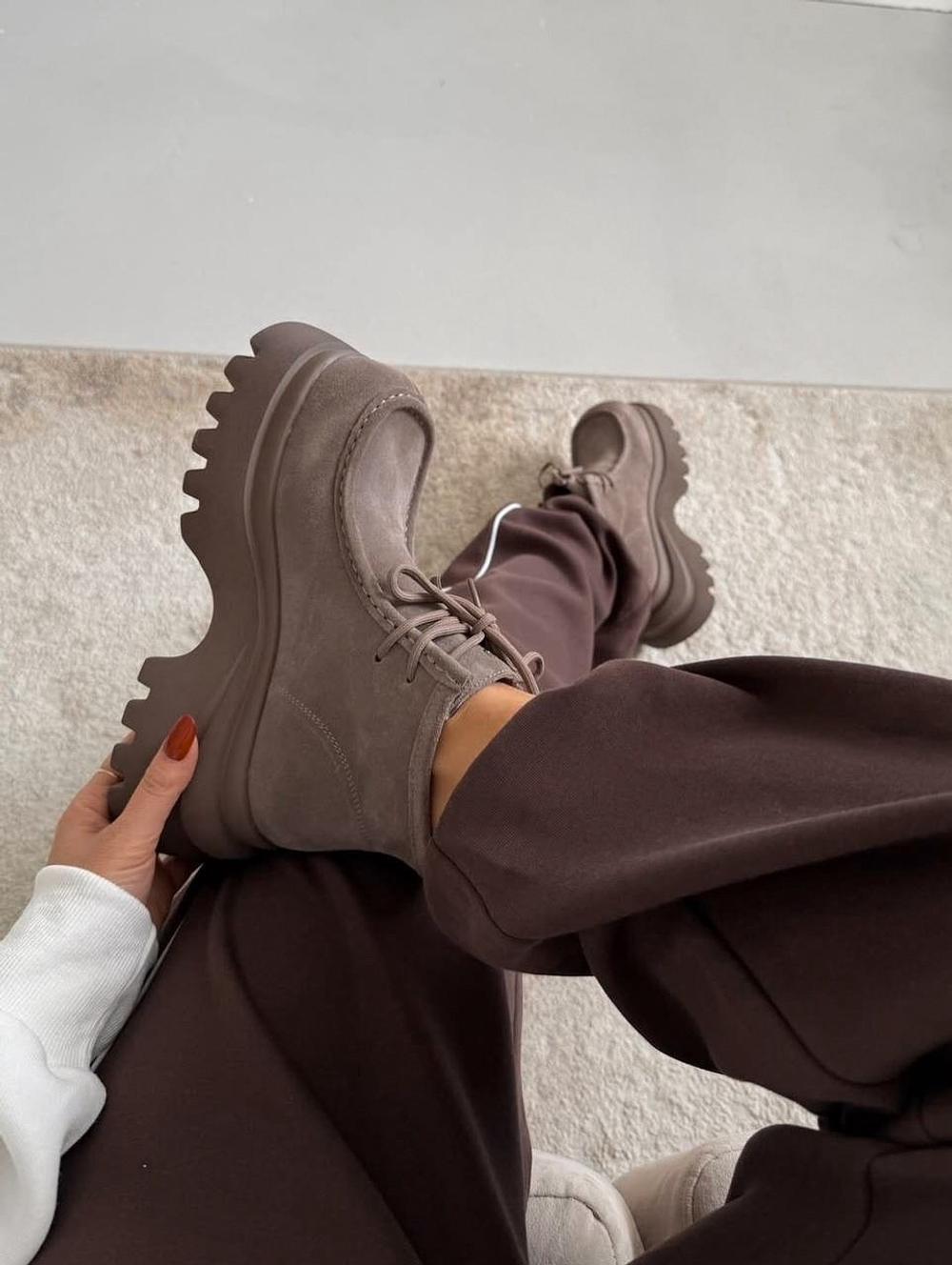 Ботинки из натуральной замши