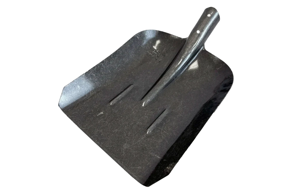 Лопата совковая (рельсовая сталь)