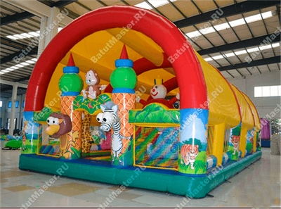 Коммерческий надувной батут "Зверята с крышей" 11*8*6 м